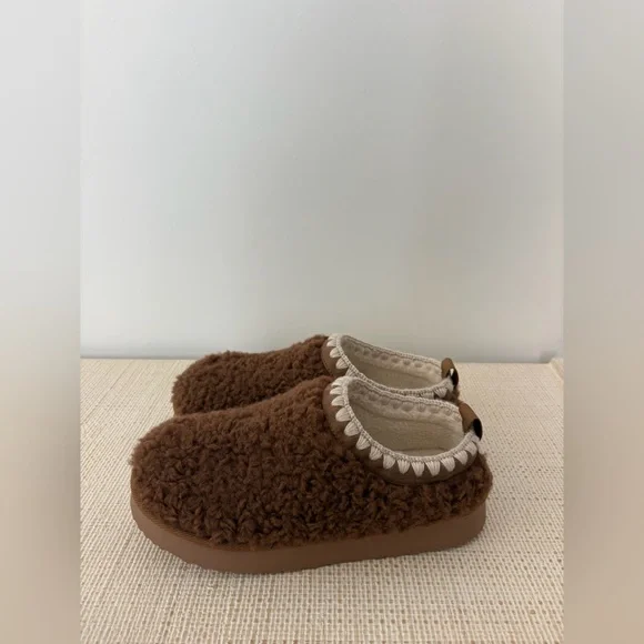 Target Kaya Clog Slippers - Picture 5 of 8